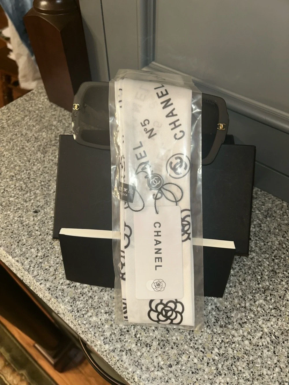 CHANEL White and Black Oversized Square Sunglasses and matching CHANEL Bandana - Picture 6 of 7